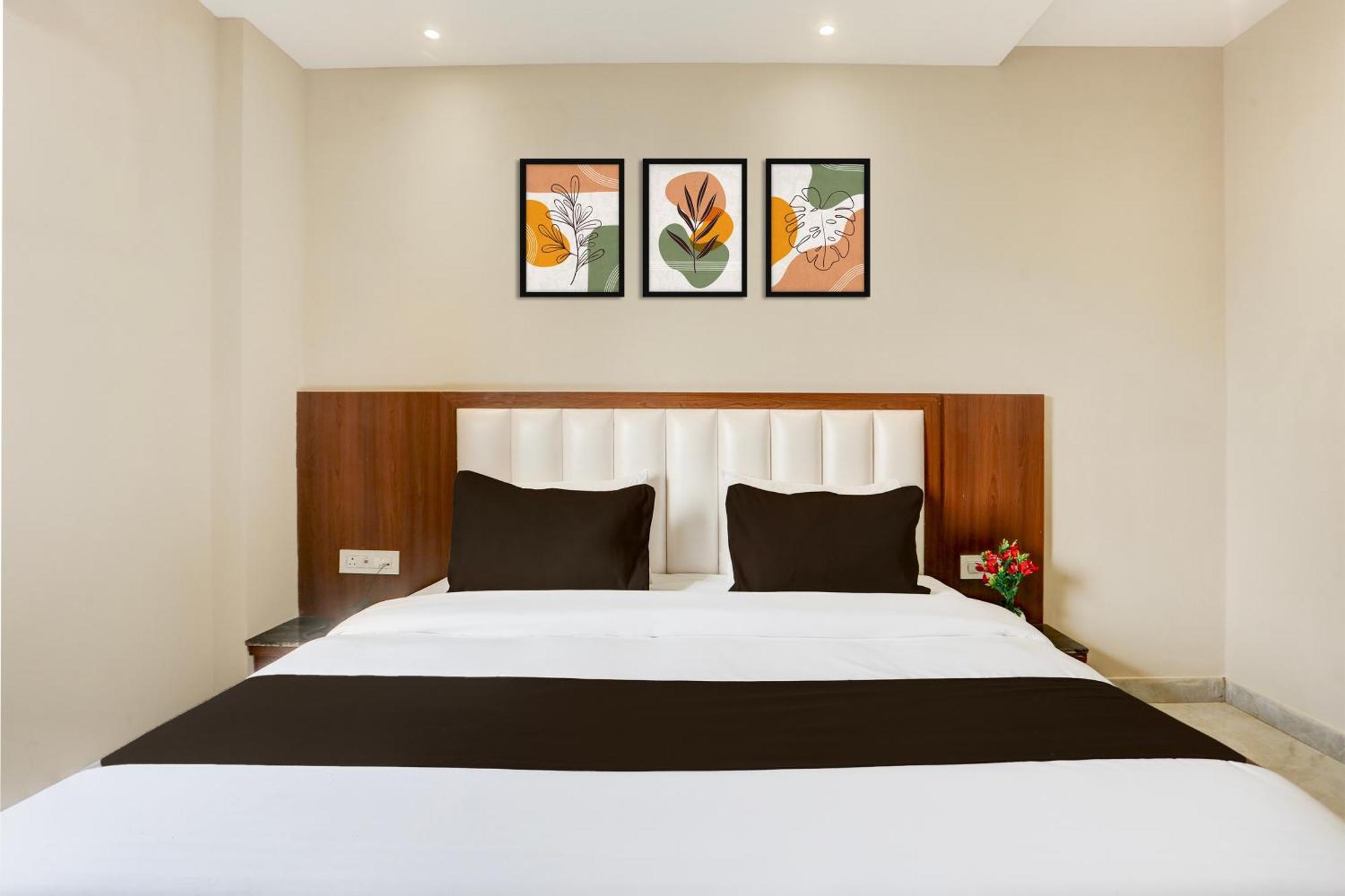 Super Townhouse Taj Nagri Phase 2 Formerly Grand Rivera Tajganj Ngoại thất bức ảnh