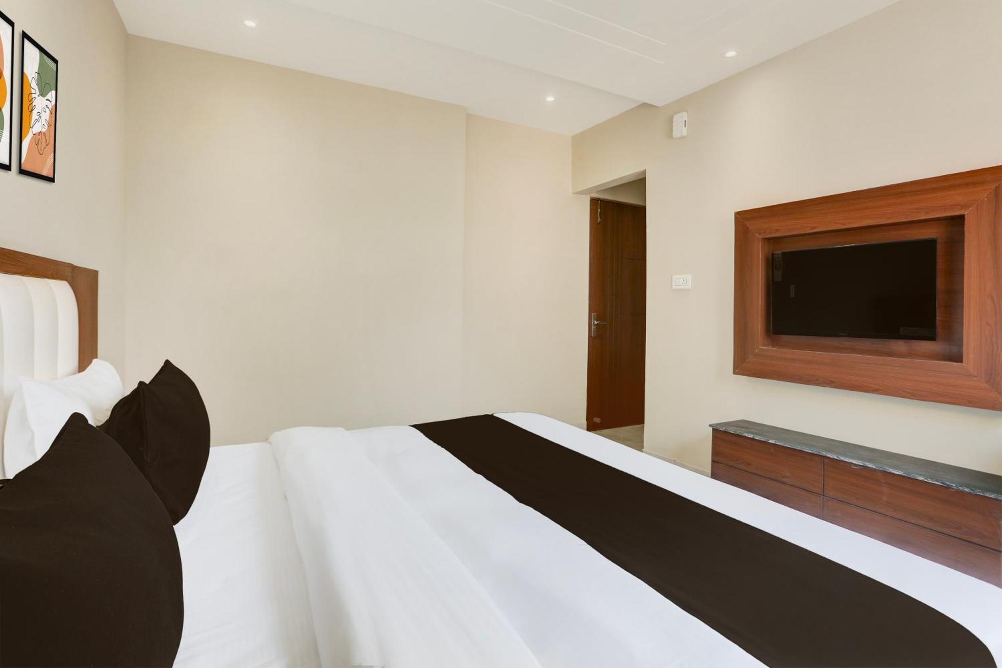 Super Townhouse Taj Nagri Phase 2 Formerly Grand Rivera Tajganj Ngoại thất bức ảnh