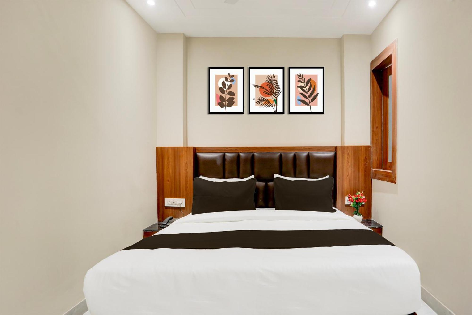 Super Townhouse Taj Nagri Phase 2 Formerly Grand Rivera Tajganj Ngoại thất bức ảnh